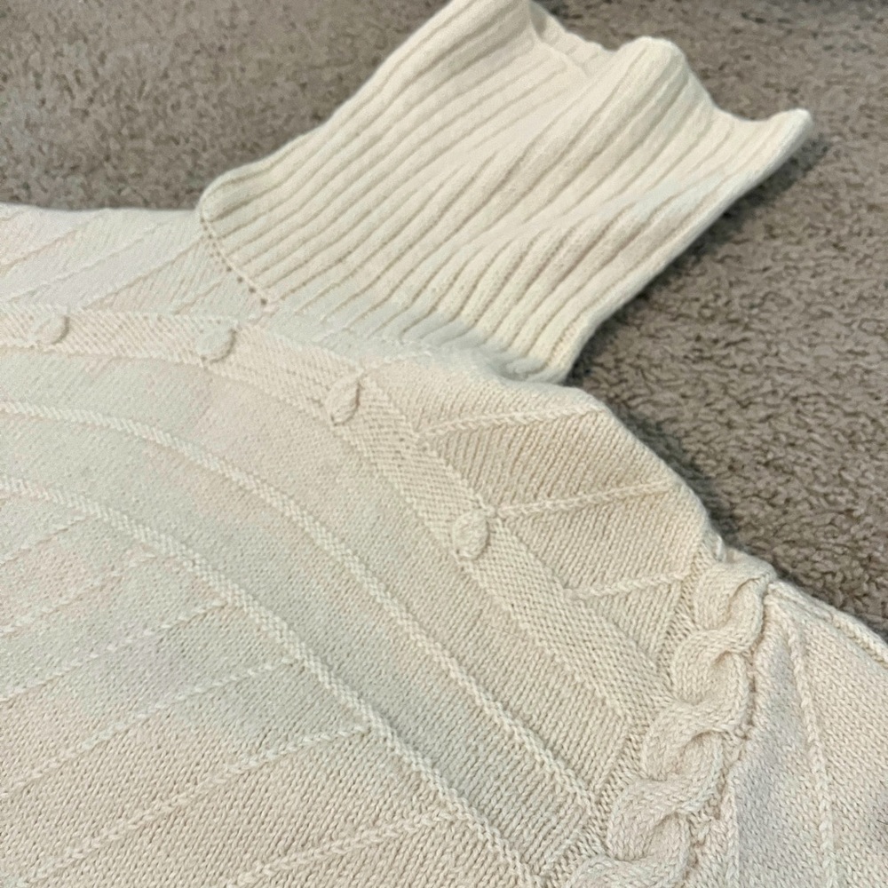 Cream turtleneck knit sweater